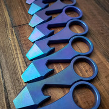 Load image into Gallery viewer, Sprybar 3.5 Pocket Tool - Teal / Blurple Ano. (Limited Run)